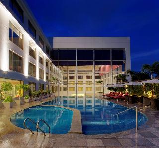 Pool
 di Radisson Blu Plaza Hotel Hyderabad Banjara Hills