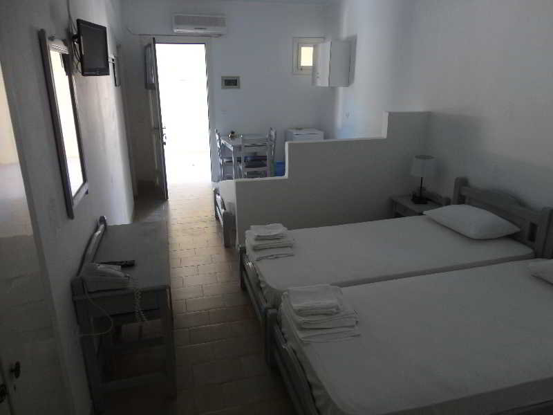 Room
 di Lianos Hotel & Apartments