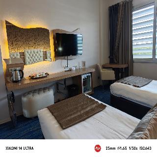 Orty Airport Hotel
