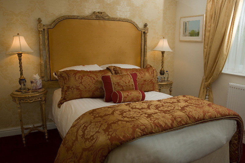 Room
 di The Somerville