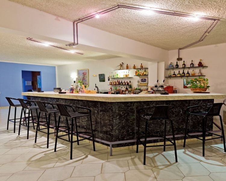 Bar
 di Trianta Hotel Apartmentos