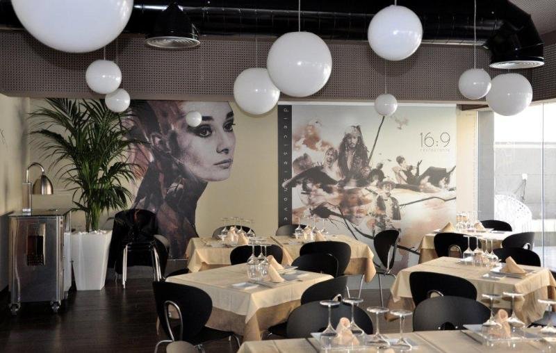 Restaurant
 di 16:9 Playa Suites