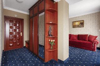 Room thumbnail 74