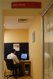 Sports and Entertainment
 di Ginger Vadodara