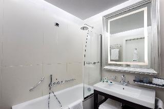 Unahotels Cusani Milano, Milan