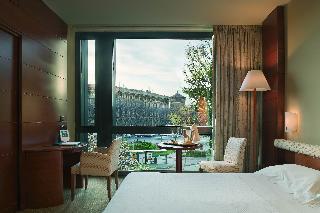 Unahotels Cusani Milano, Milan