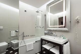 Unahotels Cusani Milano, Milan