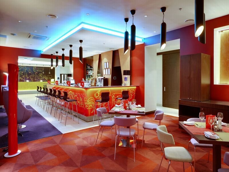 Bar
 di Park Inn By Radisson