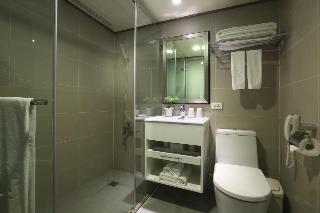 Room:FAM.SU-1