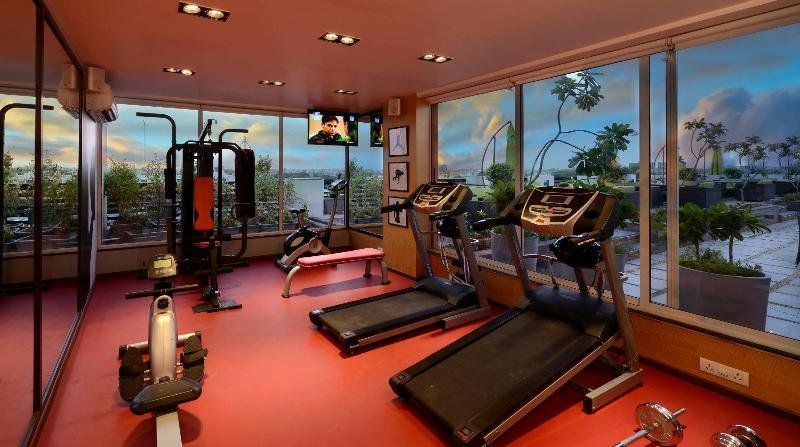 Sports and Entertainment
 di Tulip Inn Ahemadbad