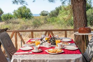 Monambeles Villas