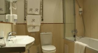 Room thumbnail 6