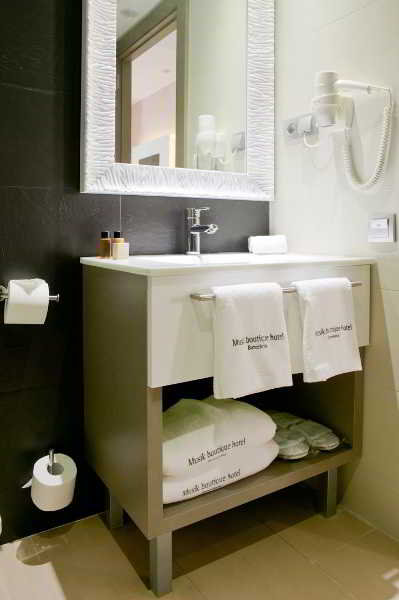 Room
 di Musik Boutique