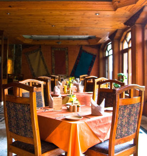 Restaurant
 di Nirvana Garden Hotel