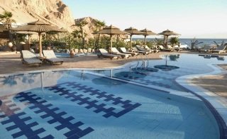 Pool
 di Bedouin Moon Hotel