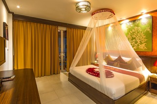 Room thumbnail 12