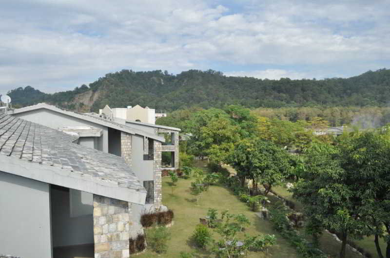 General view
 di Aranya Safari Resort