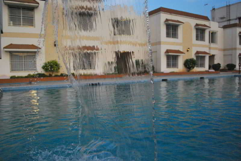 General view
 di Atithi Aurangabad Hotel