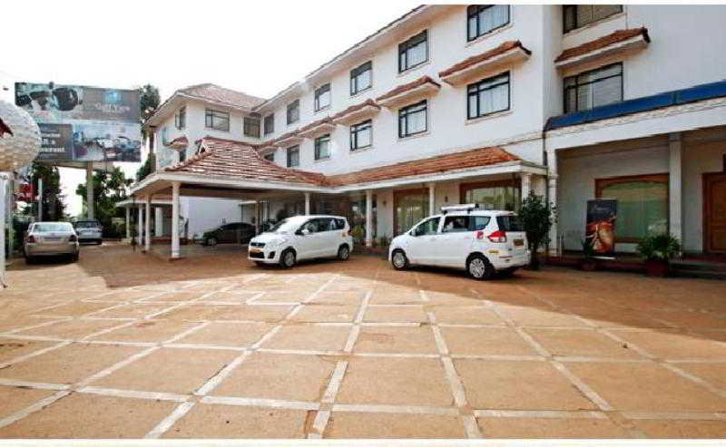 General view
 di Golf View Hotel & Suites