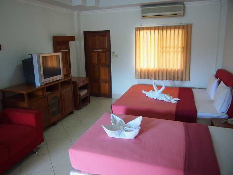 Room thumbnail 12