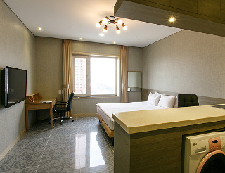 Room
 di Landmark