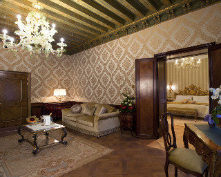 Room
 di Ai Reali Hotel