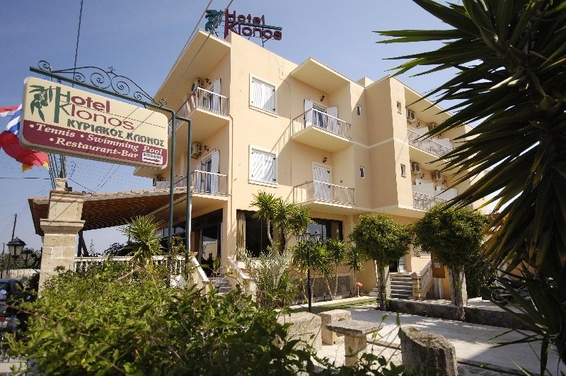 Klonos Kyriakos Hotel