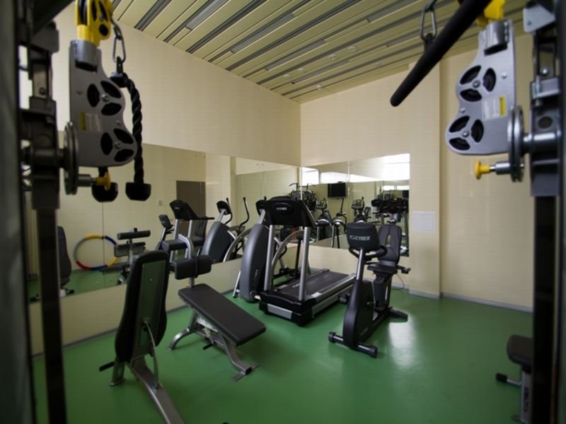 Sports and Entertainment
 di Zolotoy Zaton