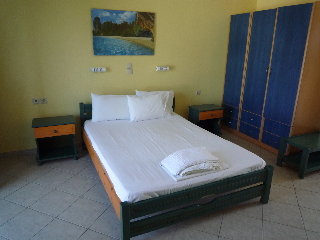 General view
 di Milos Studios