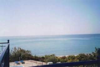 General view
 di Milos Studios