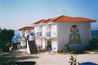 General view
 di Milos Studios