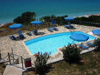 General view
 di Milos Studios