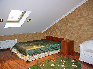 Room
 di Savoy Petit