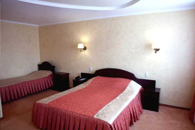 Room
 di Oktyabrskaya Kursk