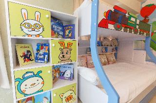 Room:FAM.BK