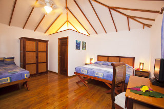 Room
 di Las Rocas Resort & Dive Center