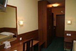 Room
 di Meridian Murmansk