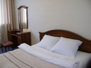 Room
 di Avtozavodskaya