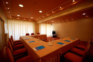 Conferences
 di Tzaki Hotel