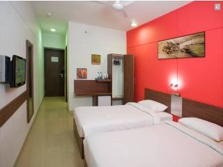 Room
 di Ginger Mangalore