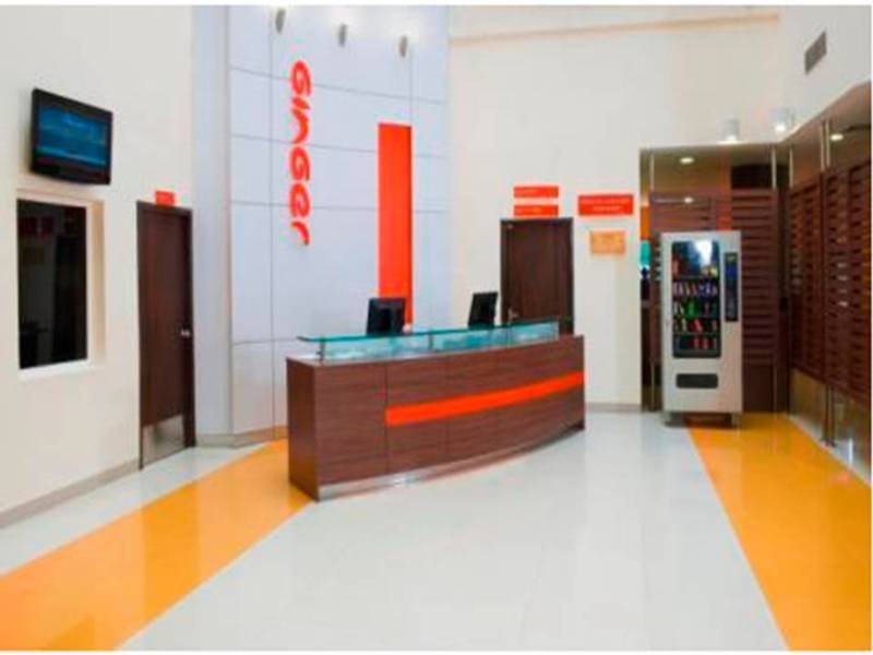 Lobby
 di Ginger Tirupur