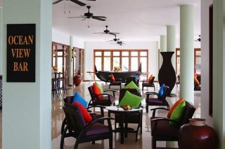 Bar
 di DoubleTree by Hilton Seychelles - Allamanda