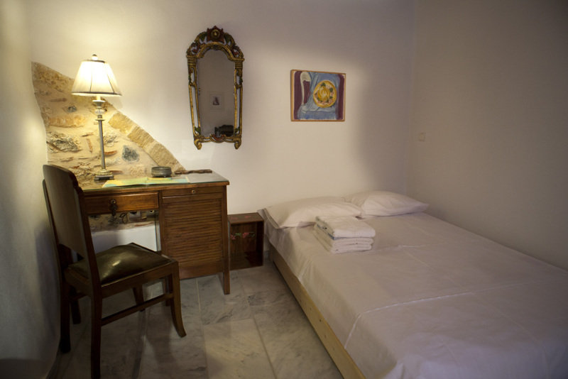 Room
 di Theophano Art Hotel