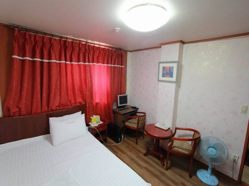 Room
 di Hansung Motel