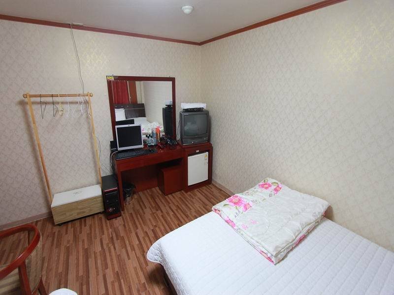 Room
 di Hansung Motel