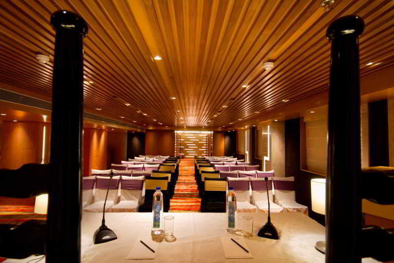 Conferences
 di Fern Residency Chandigarh