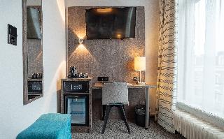 Cornelisz, Amsterdam and vicinity