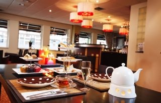 Bar
 di Hampshire Hotel - 108 Meerdervoort