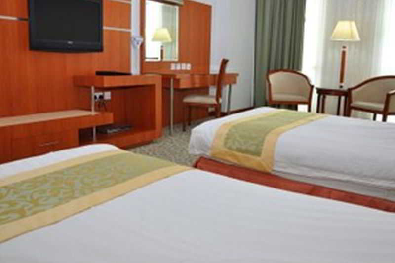 Room
 di Kiulap Plaza Hotel