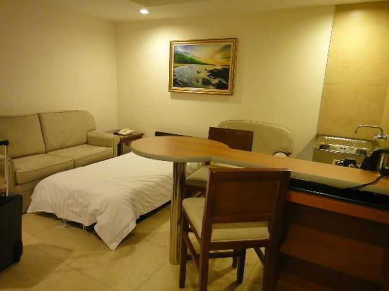 Room
 di Kiulap Plaza Hotel